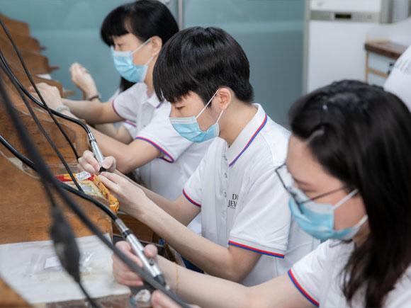 silver jewlery polishing